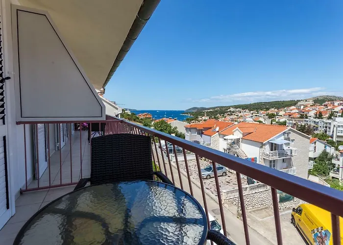 Sanja Gasthof Hvar Town