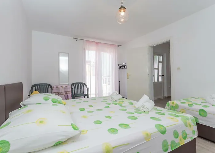 Gasthuis Sanja Hvar Town